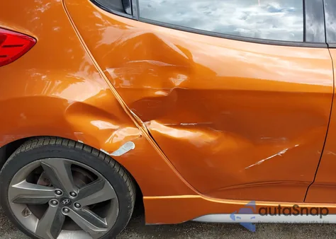 2013 Hyundai Veloster Turbo W/Black из США, поврежденный, VIN KMHTC6AE1DU111474